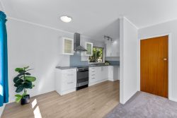 2/3 Holt Avenue, Torbay, North Shore City, Auckland, 4702, New Zealand