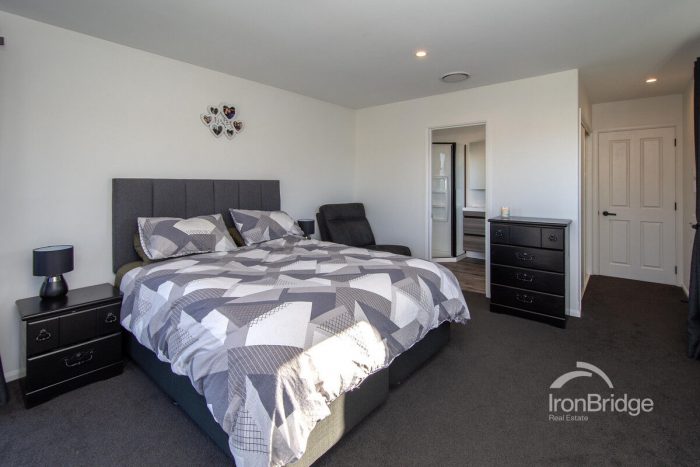 34 Glasnevin Drive, Casebrook, Christchurch City, Canterbury, 8051, New Zealand