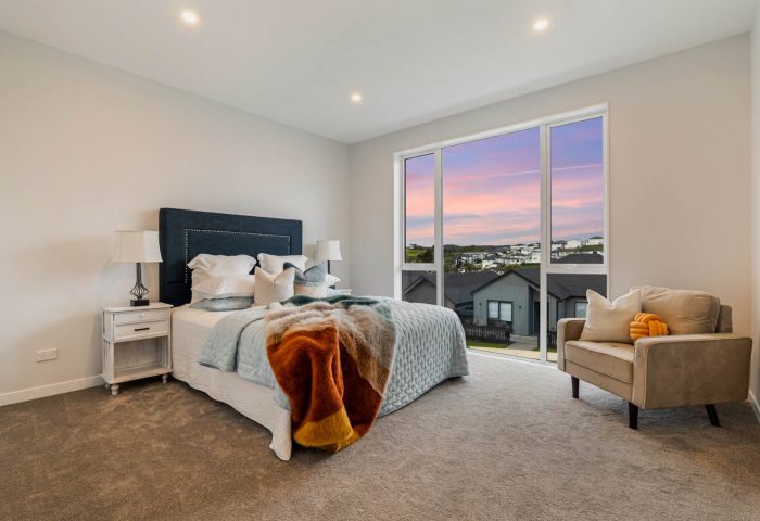 31 Kaupeka Road, Orewa, Rodney, Auckland, 0992, New Zealand