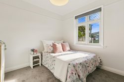 79 Ranui Crescent, Khandallah, Wellington, 6035, New Zealand