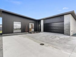 44 Mary Street, Winton, Southland, 9720, New Zealand