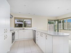 11 Cholmondeley Crescent, Whitianga, Thames-Coromandel, Waikato, 3510, New Zealand