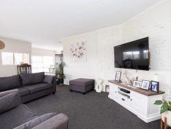 2 McQuarrie Place, Ngatea, Hauraki, Waikato, 3503, New Zealand