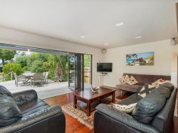 230 Waimaire Avenue, Matarangi, Thames-Coromandel, Waikato, 3592, New Zealand