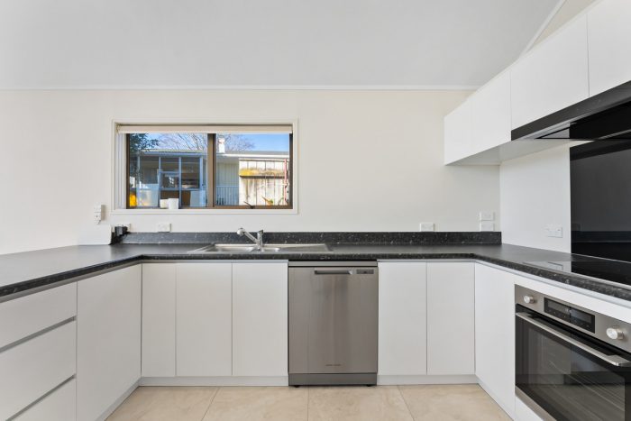 21 Nevada Drive, Merrilands, New Plymouth, Taranaki, 4312, New Zealand