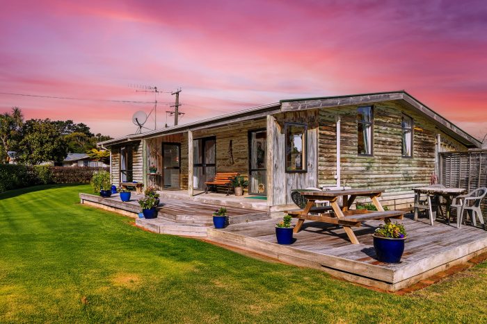 17 Te Rauparaha Street, Otaki, Kapiti Coast, Wellington, 5512, New Zealand