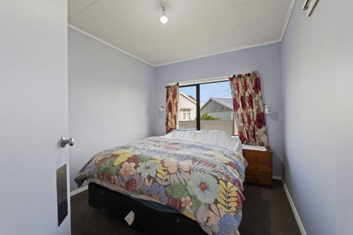 17 Tuke Street, Normanby, South Taranaki, Taranaki, 4614, New Zealand