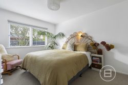 1/7 Wainui Avenue, Point Chevalier, Auckland, 1022, New Zealand