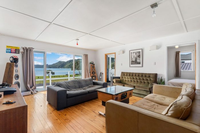 611 Beach Road, Whangamata, Thames-Coromandel, Waikato, 3620, New Zealand
