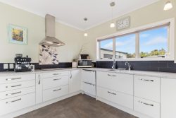 128 Lindsay Road, Levin, Horowhenua, Manawatu / Whanganui, 5510, New Zealand