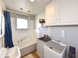 1/9A Avonhead Road, Avonhead, Christchurch City, Canterbury, 8042, New Zealand