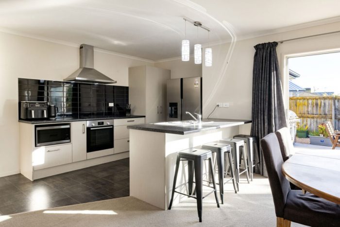 9A Dover Road, Saint Andrews, Hamilton, Waikato, 3200, New Zealand