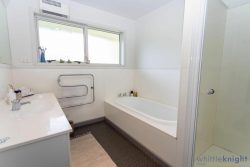 16A Hamilton Avenue, Fendalton, Christchurch City, Canterbury, 8041, New Zealand