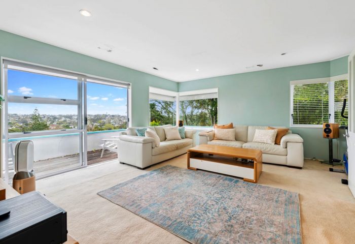 22A View Road, Shelly Park, Manukau City, Auckland, 2014, New Zealand