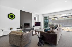 77A Wainui Avenue, Point Chevalier, Auckland, 1022, New Zealand