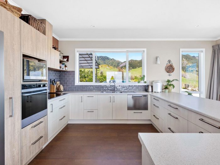 706 Abel Tasman Drive, Golden Bay, Tasman, Nelson / Tasman, 7183, New Zealand