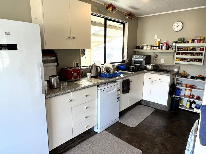 14 Anderson Street, Reefton, Buller, West Coast, 7830, New Zealand