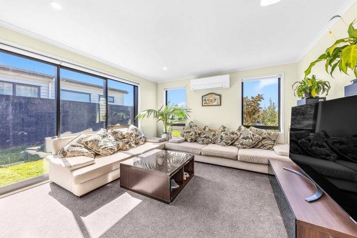 61 Argent Lane, Milldale, Rodney, Auckland, 0992, New Zealand