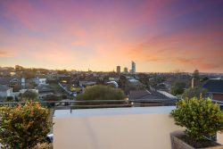 1 Arthur Crescent, Hauraki, North Shore City, Auckland, 0622, New Zealand