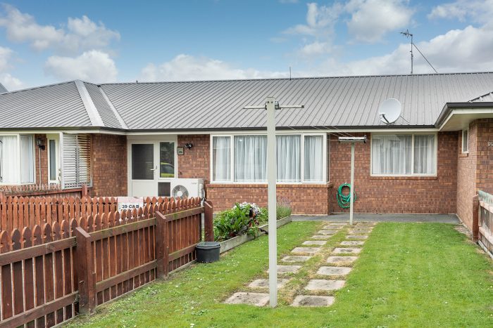39B Eastbourne Street, Caversham, Dunedin, Otago, 9012, New Zealand
