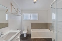 43 Belair Avenue, Blagdon, New Plymouth, Taranaki, 4310, New Zealand