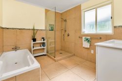 251 Griffin Road, Maungaturoto, Kaipara, Northland, 0583, New Zealand