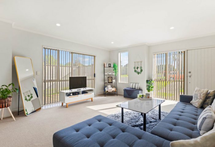 18 Clomell Drive, Flat Bush, Manukau City, Auckland, 2019, New Zealand