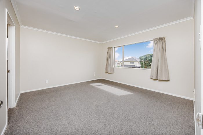 28 Crossandra Drive, Mangere, Manukau City, Auckland, 2022, New Zealand