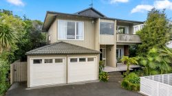 21 Hastings Road, Mairangi Bay, North Shore City, Auckland, 0630, New Zealand
