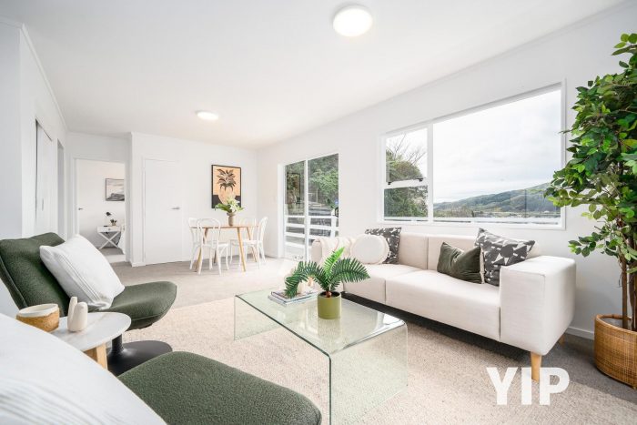 22 Fyvie Avenue, Tawa, Wellington, 5028, New Zealand
