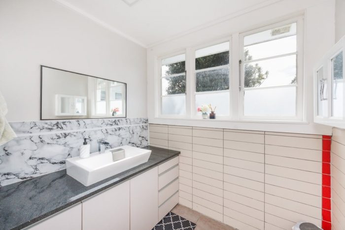110 Limbrick Street, Terrace End, Palmerston North, Manawatu / Whanganui, 4410, New Zealand