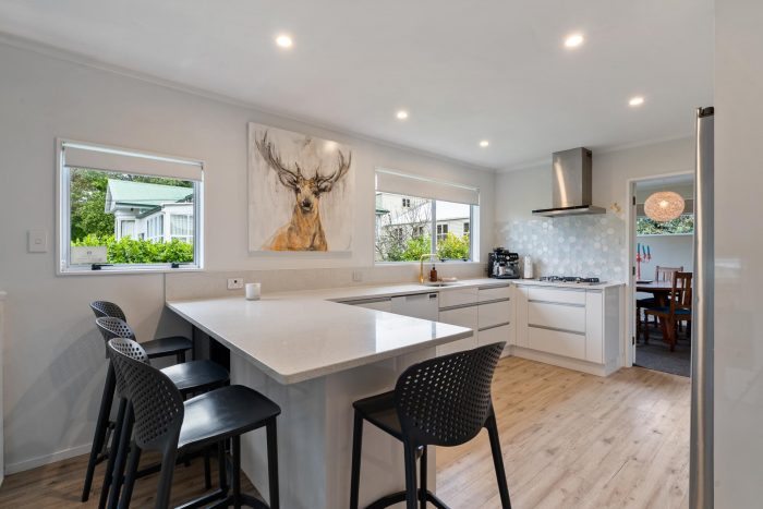 18A Burma Road, Khandallah, Wellington, 6035, New Zealand