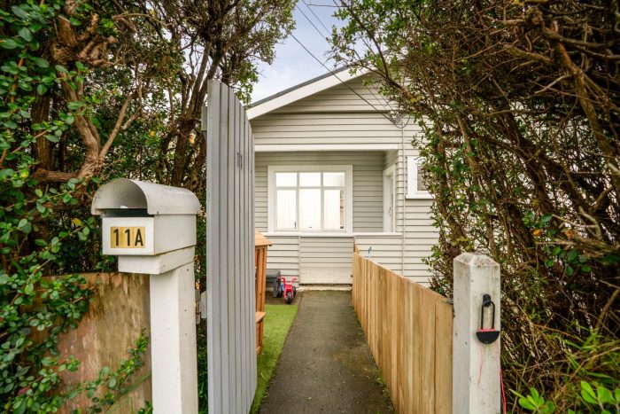 11A Retter Street, Paparangi, Wellington, 6037, New Zealand