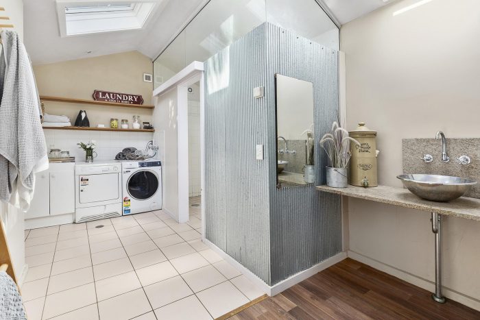 77 Holloway Road, Aro Valley, Wellington, 6021, New Zealand