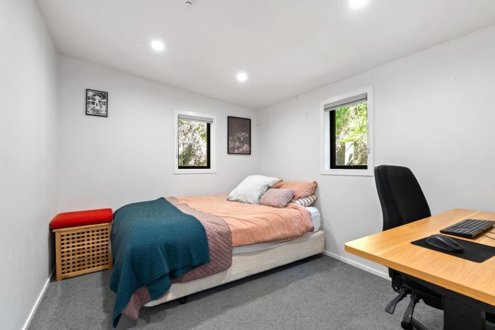 6 Irvine Street, Aro Valley, Wellington, 6012, New Zealand
