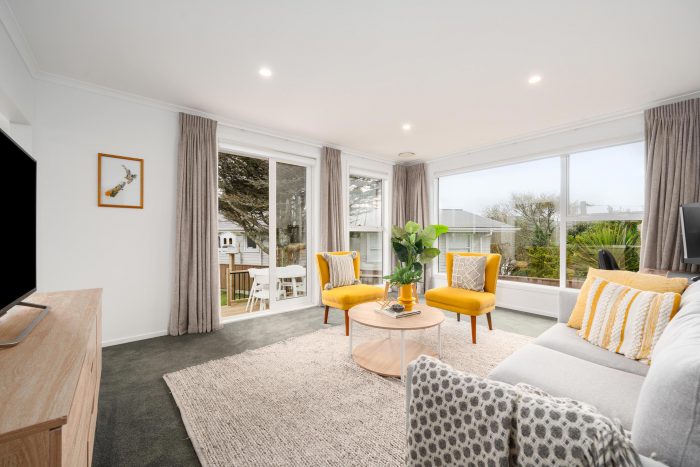 48 Mark Avenue, Paparangi, Wellington, 6037, New Zealand