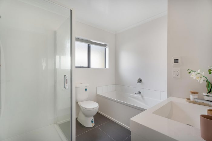 65 Melksham Drive, Churton Park, Wellington, 6037, New Zealand