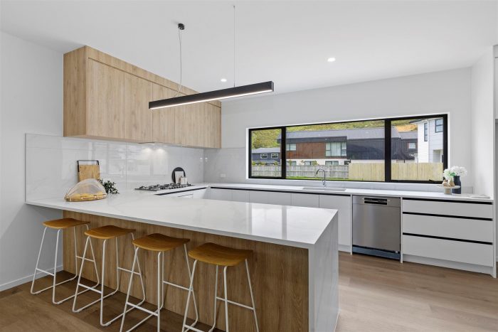 5 Pihipihi Way, Crofton Downs, Wellington, 6035, New Zealand