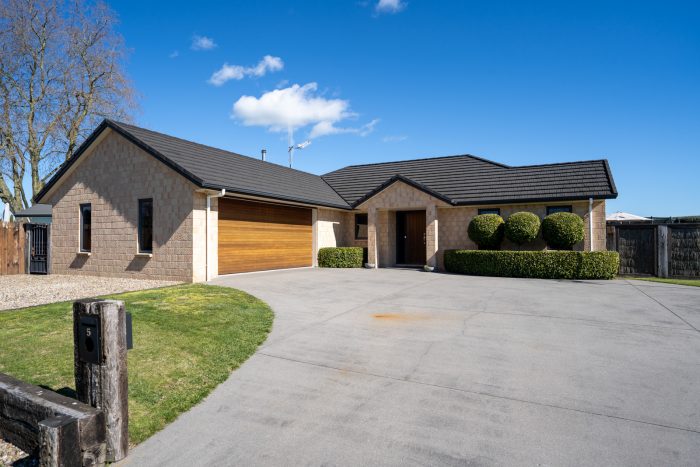 5 Glenroy Place, Cambridge, Waipa, Waikato, 3434, New Zealand