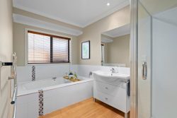 5 Glenroy Place, Cambridge, Waipa, Waikato, 3434, New Zealand