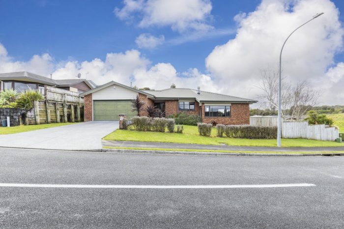 5 Rotokare Crescent, Whalers Gate, New Plymouth, Taranaki, 4310, New Zealand