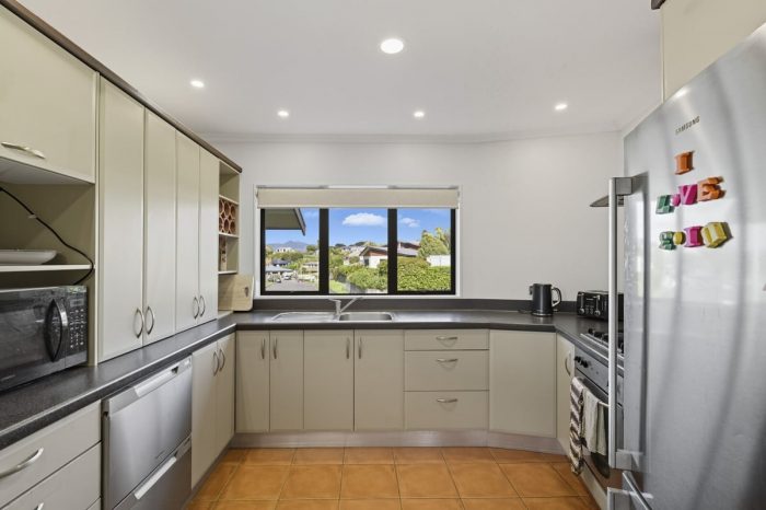 5 Rotokare Crescent, Whalers Gate, New Plymouth, Taranaki, 4310, New Zealand