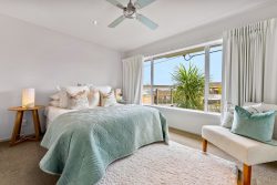 1/30 Montgomery Avenue, Rothesay Bay, North Shore City, Auckland, 0630, New Zealand
