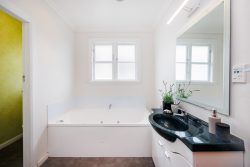 7 Hobson Place, Takaro, Palmerston North, Manawatu / Whanganui, 4412, New Zealand