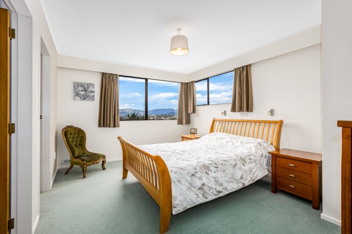7 Furneaux Grove, Whitby, Porirua, Wellington, 5024, New Zealand