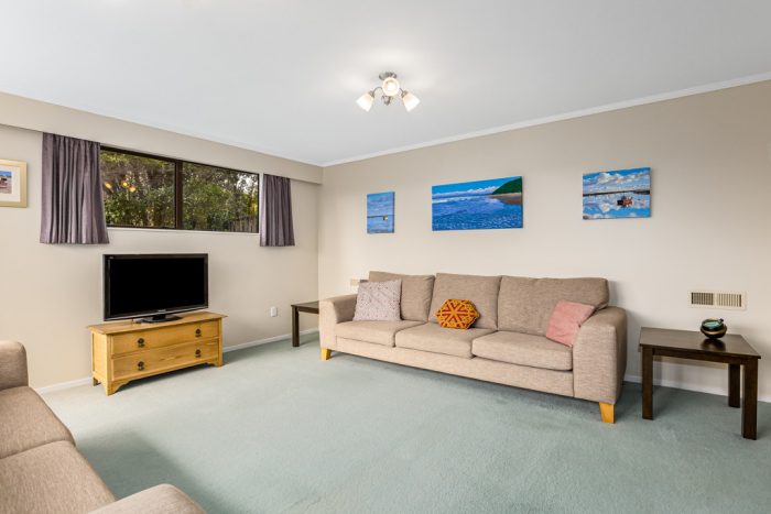 7 Furneaux Grove, Whitby, Porirua, Wellington, 5024, New Zealand
