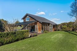 115 Wilma Road, Surfdale, Waiheke Island, Auckland, 1081, New Zealand