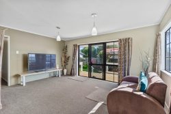 12B Douglas Street, Levin, Horowhenua, Manawatu / Whanganui, 5510, New Zealand