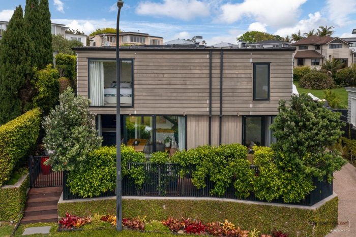 2A Arthur Crescent, Takapuna, North Shore City, Auckland, 0622, New Zealand