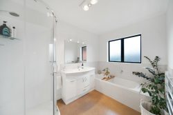 17A Callis Avenue, Opaheke, Papakura, Auckland, 2113, New Zealand